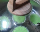 Foto langkah ke 7 dari resep Bolu Kukus Mekar.