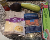 Foto del paso 1 de la receta: Pizza de hojaldre con aguacate, calabacín y salmón ahumado