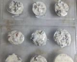 A picture of step 2 of Paan chocolate.
