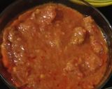 A picture of step 6 of Chicken khausay.