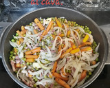 Foto del paso 1 de la receta: Sopa cremosa de guisantes y verduras al cava