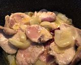Foto del paso 2 de la receta: Cinta de lomo en salsa