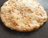 A picture of step 4 of Punjabi aloo paratha.