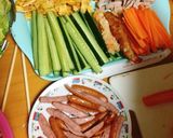 Hình bước làm 2 của món Bún cuốn ăn tại nhà siêu ngon luôn:)))