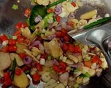 Foto langkah ke 2 dari resep Sambal goreng Kupang.