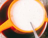 Hình bước làm 1 của món Bánh cuộn nhân custard chuối
