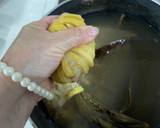 Foto del paso 5 de la receta: Infusión para aliviar la gripe y la tos