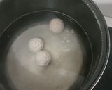 Foto langkah ke 3 dari resep Bola daging sapi isi telor puyuh.