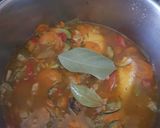Foto del paso 7 de la receta: Muslitos de pollo con salsa de setas con verduras