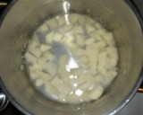 Foto del paso 1 de la receta: Tortilla de patatas y espinacas