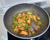 蒜苗炒五花肉的食譜步驟5照片