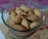 Foto langkah ke 6 dari resep Pastel Mini Isi Abon.