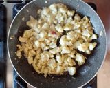 Foto del passaggio 6 della ricetta Cavolfiore ripassato in padella 🌷