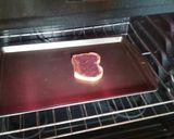 A picture of step 5 of Cinoman toast.