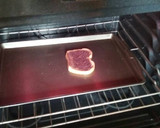 A picture of step 5 of Cinoman toast.