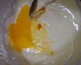 Foto langkah ke 5 dari resep Cupcake vanilla kukus.