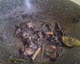 Foto langkah ke 4 dari resep Cumi Masak Hitam.