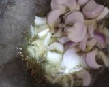 A picture of step 1 of Masala aloo.