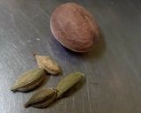 A picture of step 2 of Shenga Poli / Peanut Poli.