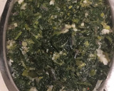 Foto del paso 2 de la receta: Pastel de espinaca, acelga y coliflor gratinado con salsa blanca y queso mozzarella
