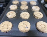 Foto del paso 8 de la receta: Bisquets integrales con arándanos y nuez
