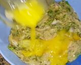 A picture of step 2 of Chicken cheese kabab.