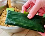 Foto langkah ke 6 dari resep Lapek Sagan / Selimpok /Lepat Pisang.