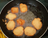 Foto del paso 5 de la receta: Buñuelos de manzana con miel