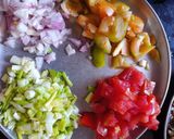 भोगीची भाजी आणि बाजरीची भाकरी (bhogi chi bhaji ani bajrichi bhakhri recipe in marathi) रेसिपी स्टेप 1 फोटो 