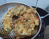 Foto langkah ke 5 dari resep Bakwan Sayur Kriuk Pedas.