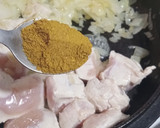 Foto del paso 2 de la receta: Pollo al curry con Arroz Basmati 🍛
