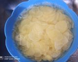 Foto langkah ke 1 dari resep Keripik Kentang Pedas dan Gurih.