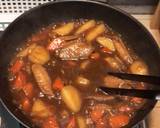 Chicken wing, potatoes and carrots with oyster sauce recipe step 5 photo