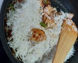A picture of step 6 of Omurice.