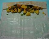 A picture of step 4 of Persian Potato samosa.