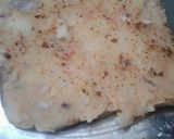 A picture of step 5 of Aloo Bread.