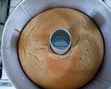 Foto langkah ke 6 dari resep Cinnamon Chiffon Cake.