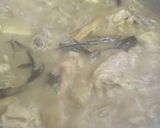 Gambar langkah 9 resipi Ayam Masak Lemak Cili Padi + Nenas.