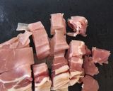 A picture of step 2 of Liver, Bacon and Onions.