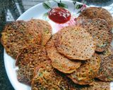 व्हेजिटेबल हेल्दी उत्तपम (vegetable uttapam recipe in marathi) रेसिपी स्टेप 4 फोटो 