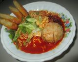 Foto langkah ke 4 dari resep Mie Rebus Asem Pedes.