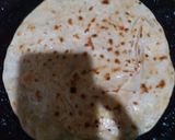 A picture of step 7 of Cheese paratha.