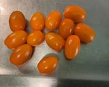 Une image de l'étape 3 de Minis brochettes apéro au saumon, melon, tomates et fromage.