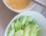 รูปขั้นตอนการทำที่ 2 ของ ซุปแตงร้านไข่น้ำสไตล์จีนแบบคลีนๆ