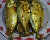 Foto langkah ke 1 dari resep Pindang Kuning Ikan Gembung.