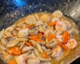Foto langkah ke 2 dari resep Mie Siram Seafood.
