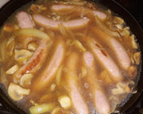 Foto del paso 5 de la receta: Longanizas en salsa con Puré de Patata