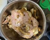 Foto langkah ke 2 dari resep Ayam Panggang Tabur Bawang.
