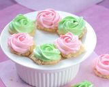Foto langkah ke 10 dari resep Pastel (Rose) cookies.