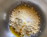 A picture of step 3 of Besan ki Kadhi.